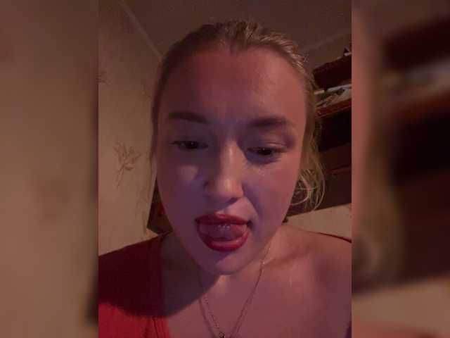 lyalyavivi live cam on BongaCams