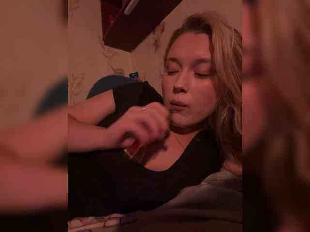 lyalyavivi lyalyavivi