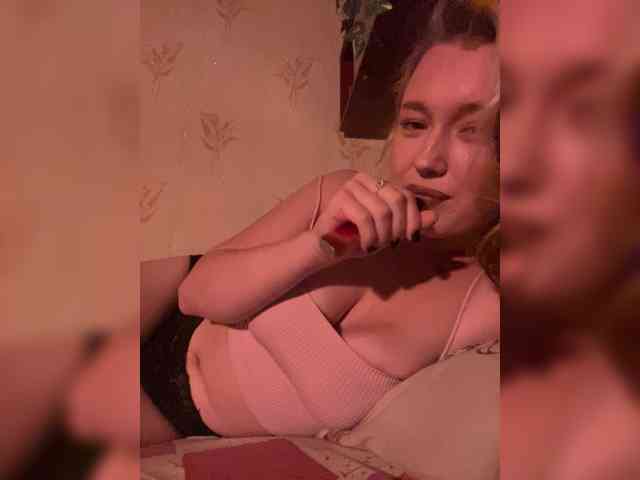 lyalyavivi lyalyavivi