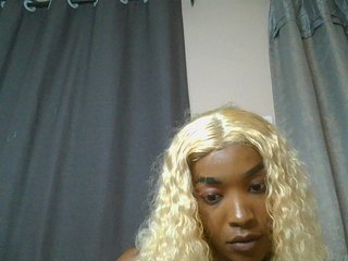 Sweetlyra's Live Webcam