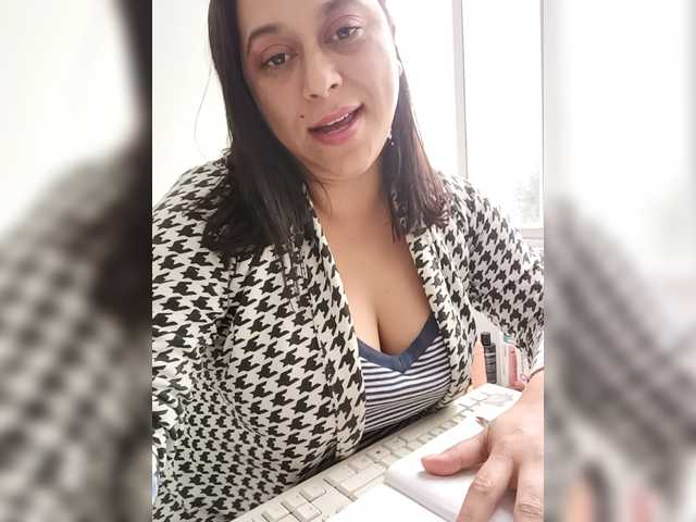 Queen-Yess