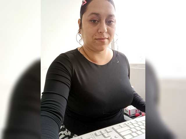 Queen-Yess