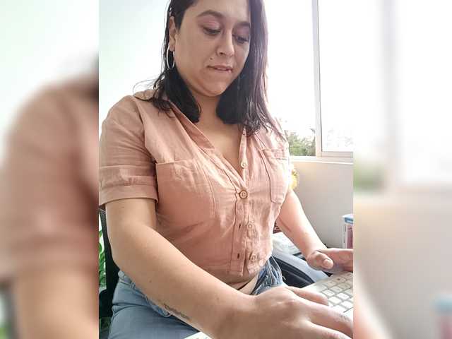 Queen-Yess