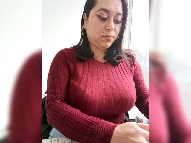 Queen-Yess