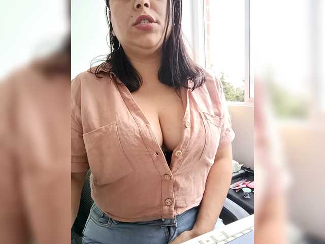 Queen-Yess