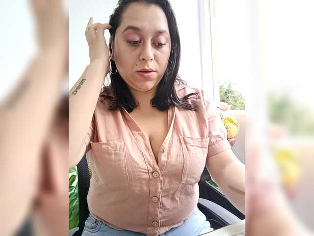 Queen-Yess