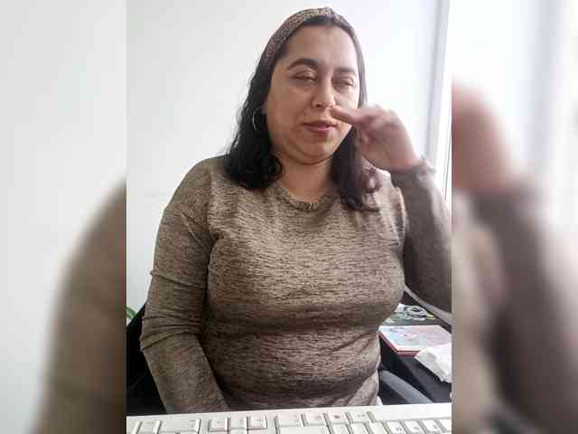 Queen-Yess