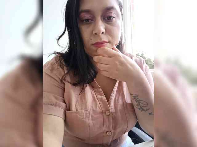 Queen-Yess