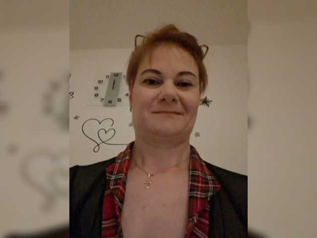 EnigmaticGinger live cam on BongaCams