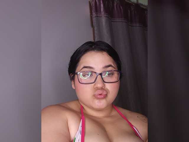 sweetychloe live cam on BongaCams