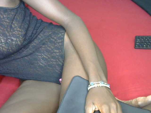 honeymissy live cam on BongaCams