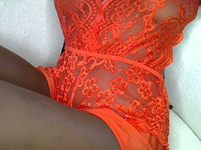 honeymissy live cam on BongaCams