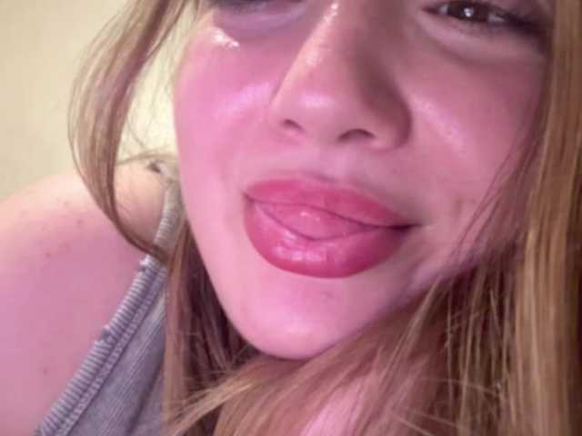 Beellike