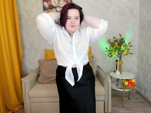 IvoryFlame live cam on BongaCams
