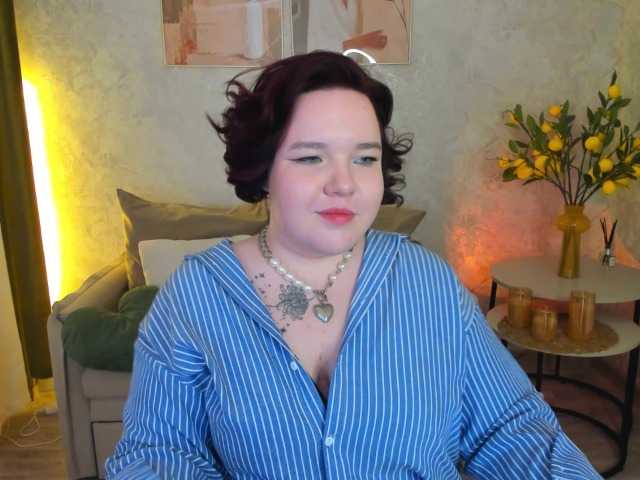 IvoryFlame live cam on BongaCams