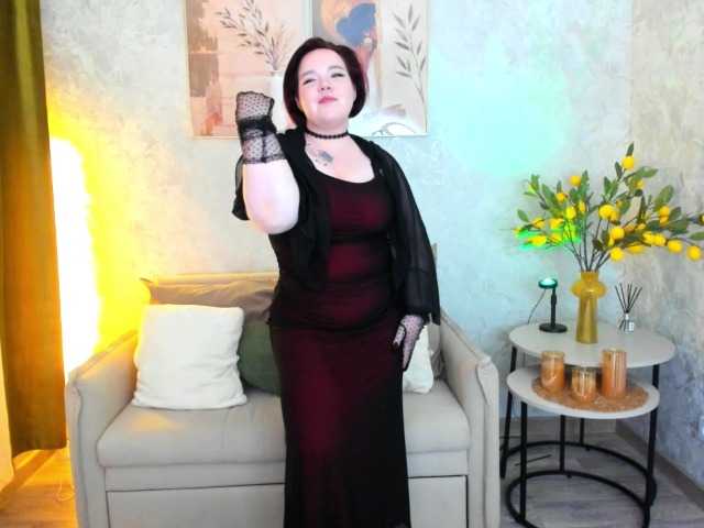 IvoryFlame live cam on BongaCams