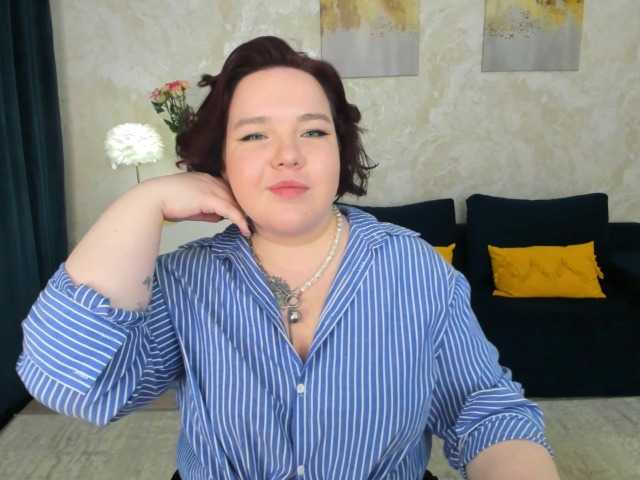 IvoryFlame live cam on BongaCams