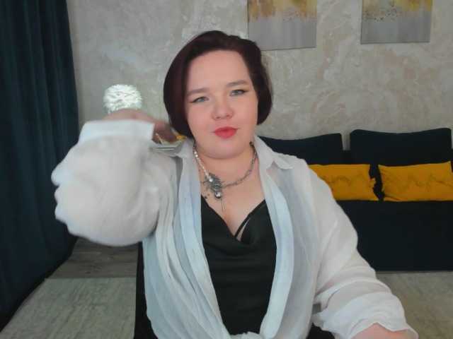 IvoryFlame live cam on BongaCams