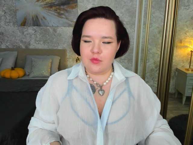 IvoryFlame live cam on BongaCams