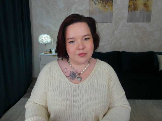 IvoryFlame live cam preview