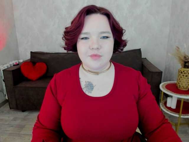 IvoryFlame live cam preview