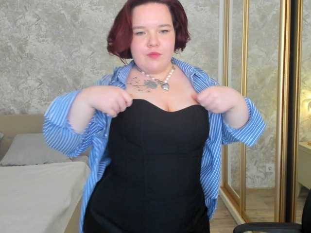 IvoryFlame live cam on BongaCams