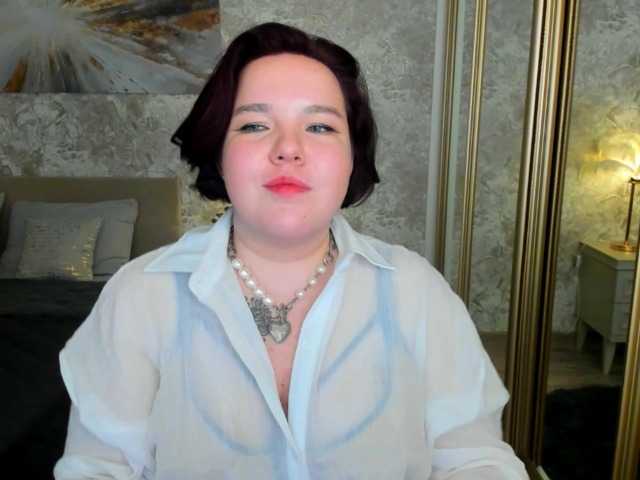 IvoryFlame live cam on BongaCams