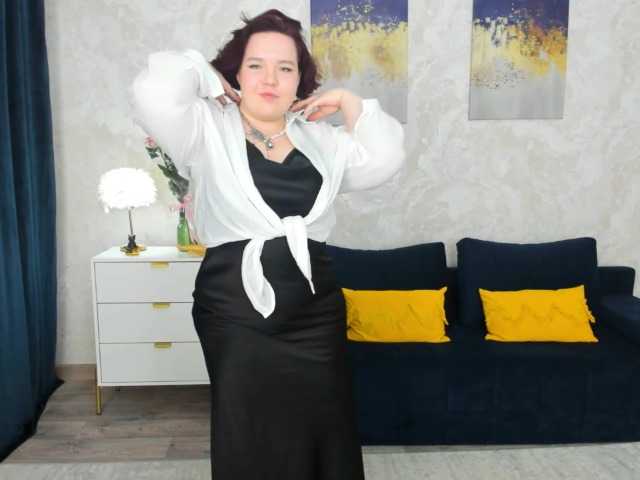 IvoryFlame live cam on BongaCams