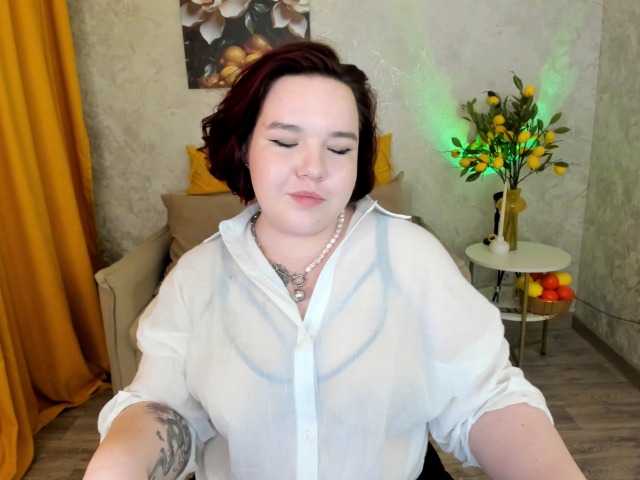 IvoryFlame live cam on BongaCams