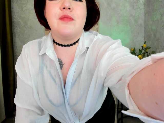 IvoryFlame live cam on BongaCams