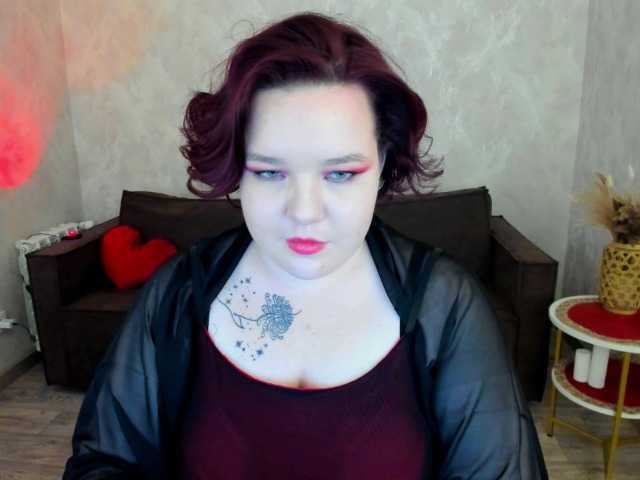 IvoryFlame live cam on BongaCams