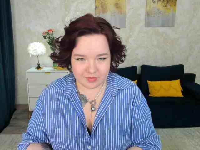 IvoryFlame's webcam live show