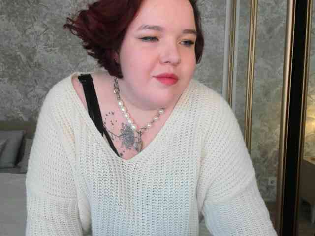 IvoryFlame's webcam live show
