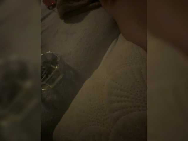 BgHotCouplesBg