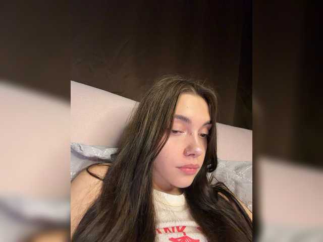 KiskaMi1 live cam on BongaCams