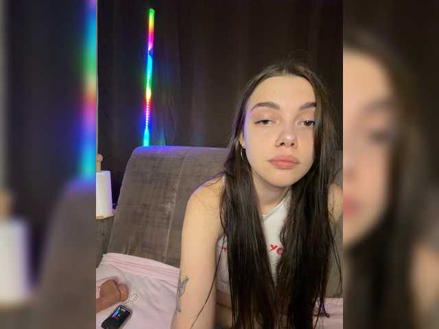 KiskaMi1 live cam on BongaCams