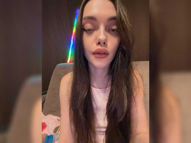 KiskaMi1 live cam on BongaCams