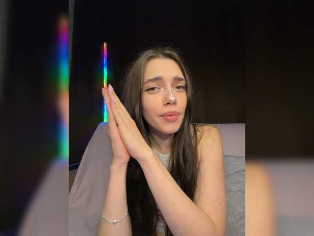KiskaMi1 live cam on BongaCams