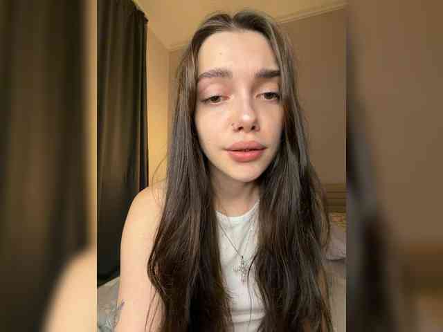livesex free KiskaMi1