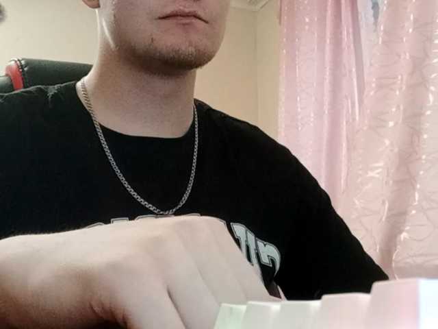 NightGleam live cam on BongaCams