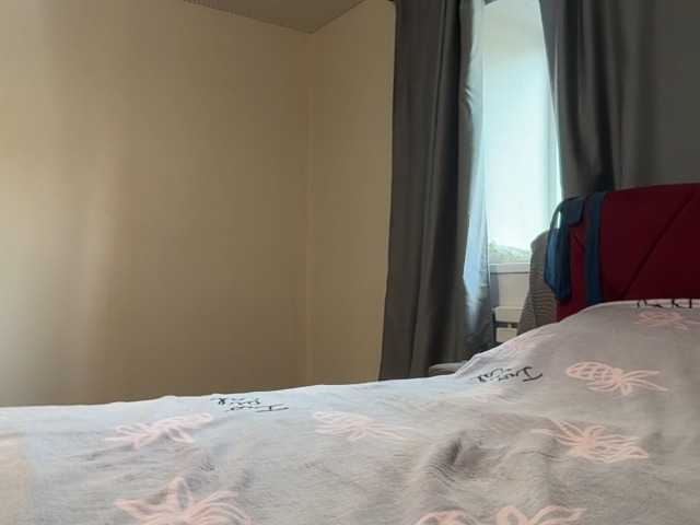 Angelika27 live cam on BongaCams