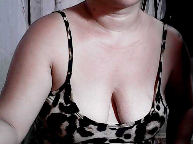 xxhotmama38 live cam preview