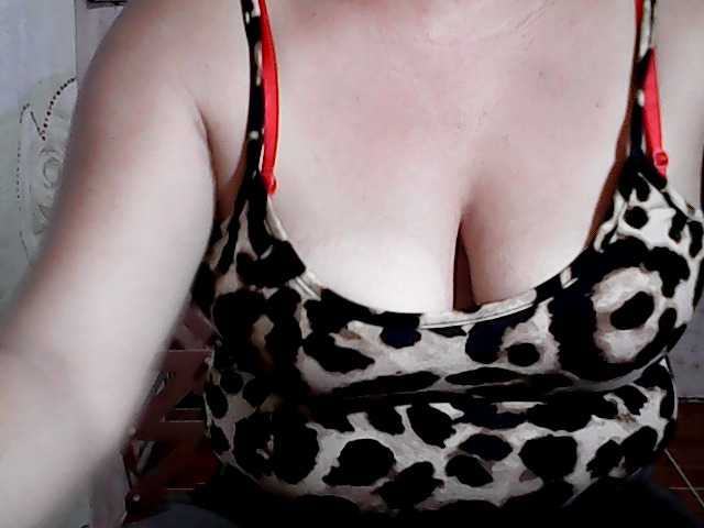 xxlovelybabexx live cam on BongaCams