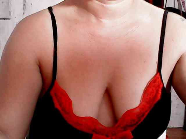 xxhotmama38 webcam
