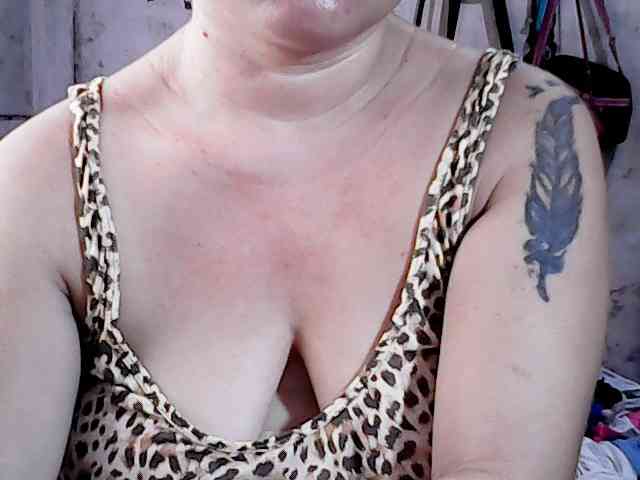 xxhotmama38 webcam