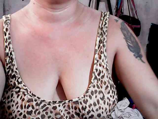 xxhotmama38 webcam