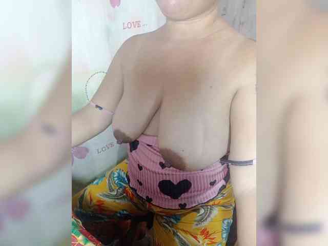 xxhotmama38 webcam