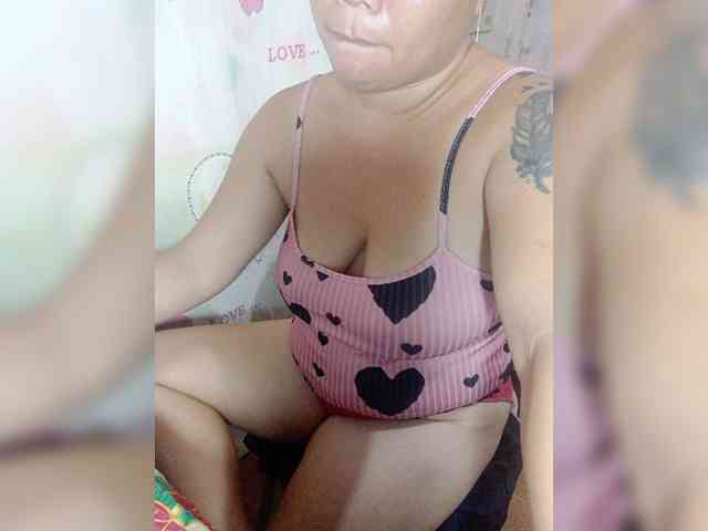 xxhotmama38 webcam