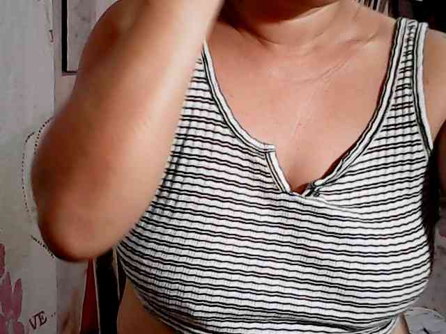 xxhotmama38 webcam