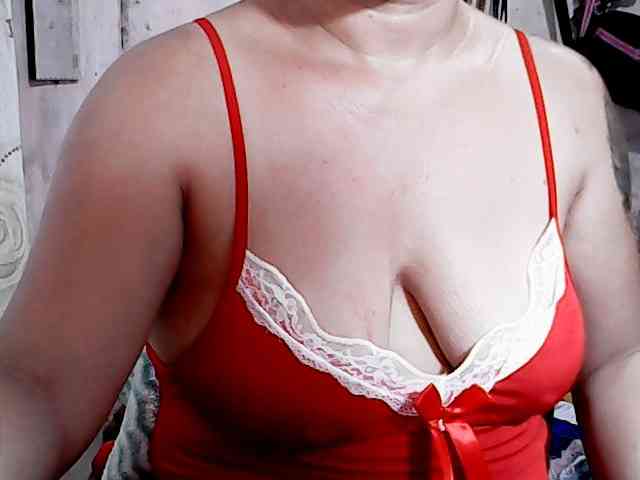 xxhotmama38 webcam